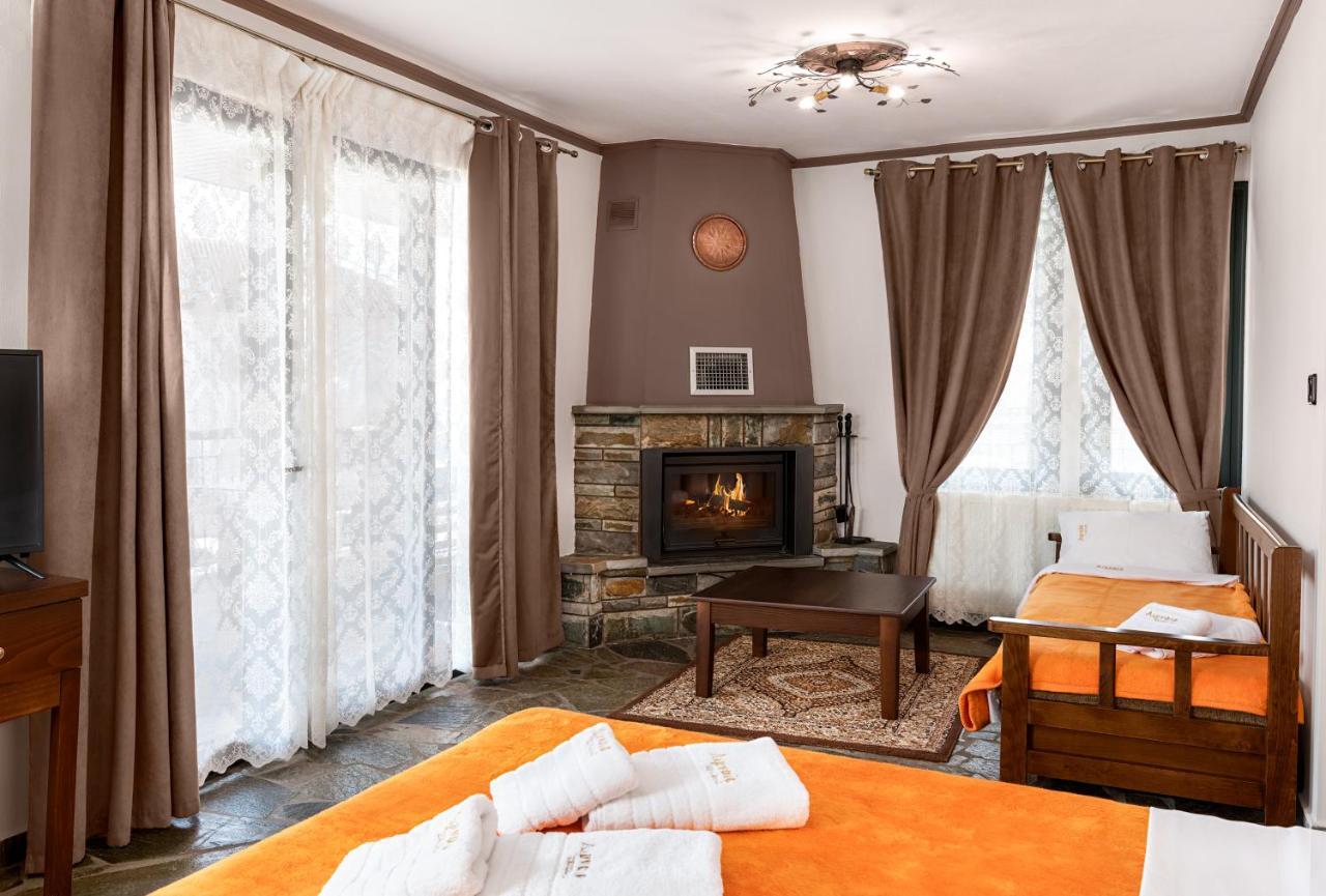 Hotel Limnaio Khrisokhórafa Exteriér fotografie