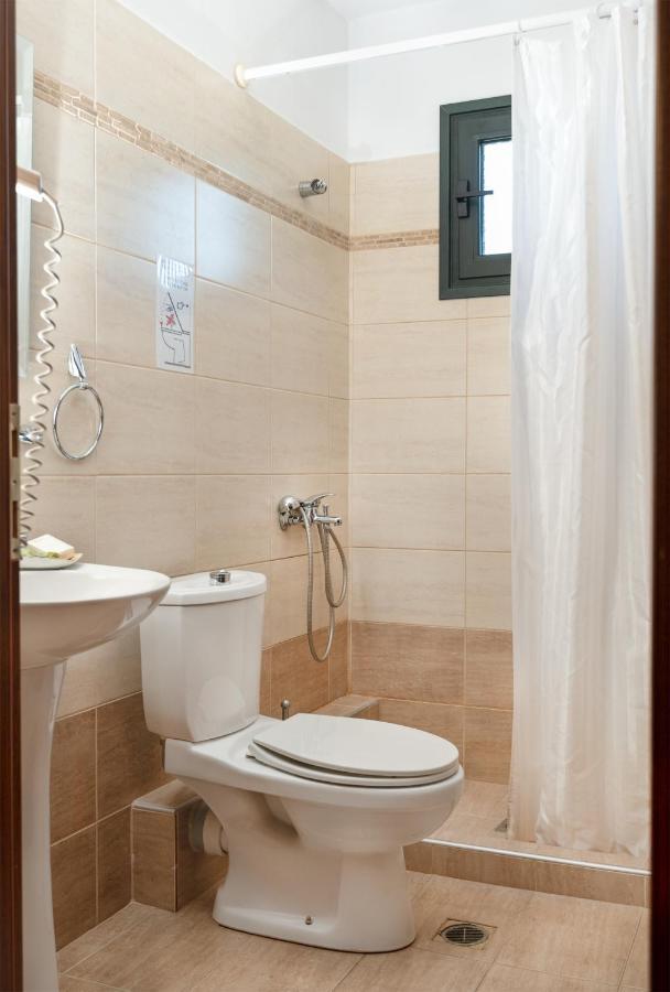 Hotel Limnaio Khrisokhórafa Exteriér fotografie